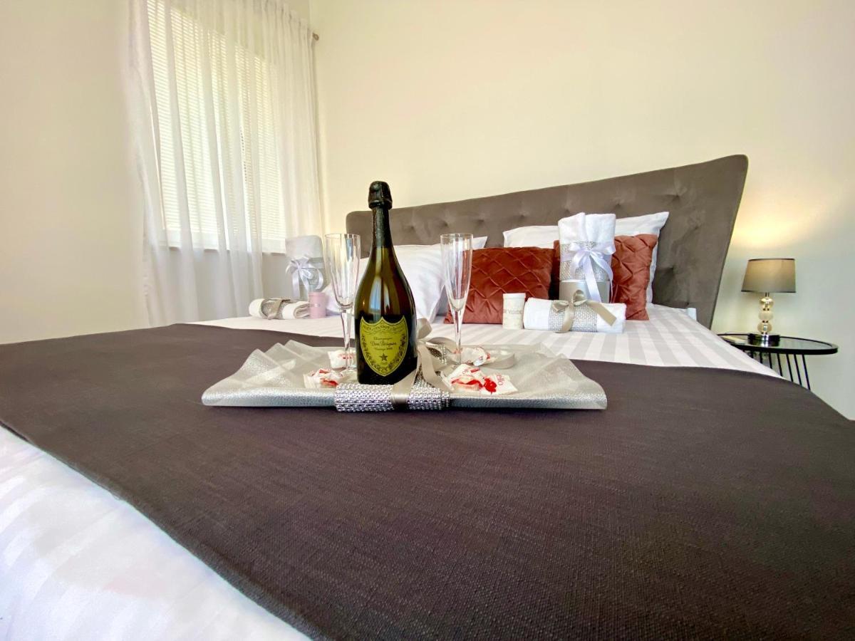 Apartman Sogni D'Oro Διαμέρισμα Πούλα Εξωτερικό φωτογραφία